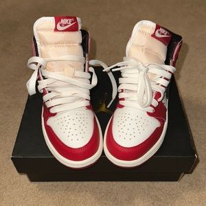 Brand new only tried on once size 12c boys Jordan 1 retro high